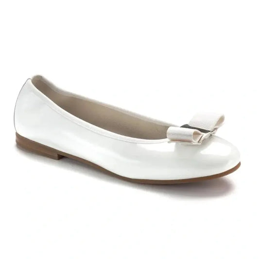 Elegant white patent leather flats with bow detail for girls by London Kids