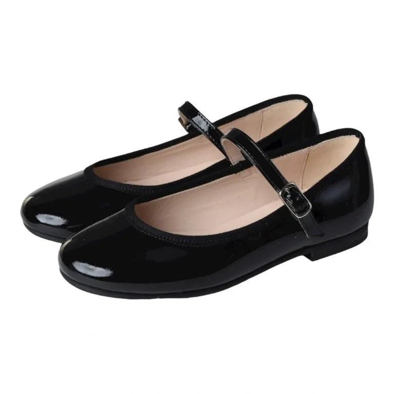 Black patent leather strap shoe for girls by London Kids