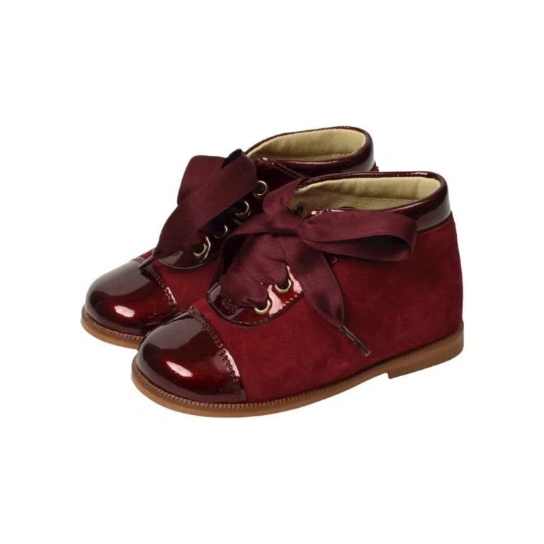 Bordo patent leather lace shoes for toddlers by Clarys - London Kids, Spain crafted