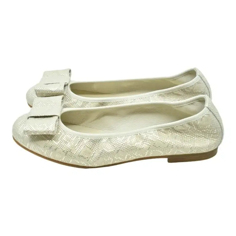 Beige soft leather flats for girl, teen, and women by London Kids, ballet flat with square bow