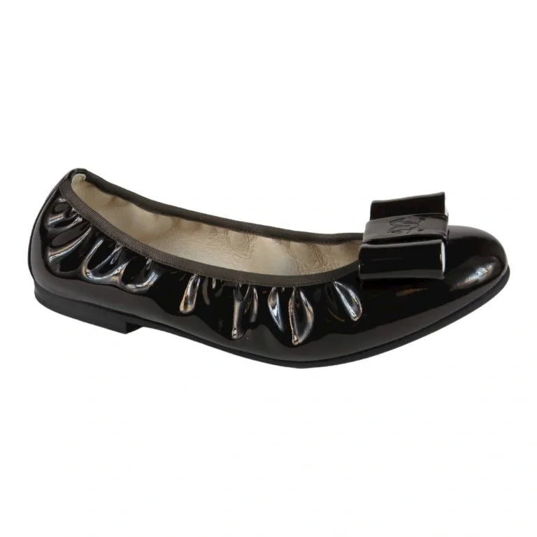 Brown patent leather flats for girls, teens, and women by London Kids - pretty ballerinas.