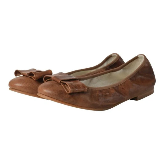 Tan soft leather flats for girls, teens, and women by London Kids - ballet flat with square bow.