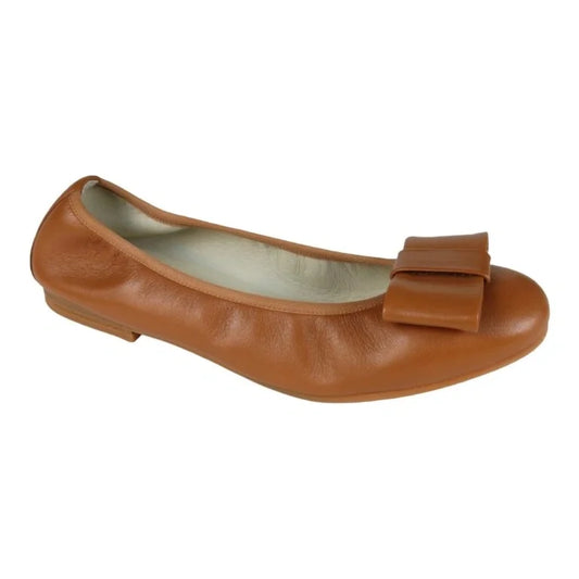 Tan soft leather flats by London Kids - Ballet flat with square bow, ideal for girls, teens, and women.