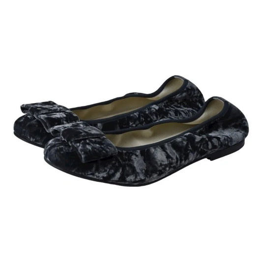 Gray velvet flats for girls, teens, and women by London Kids - GRVLA.