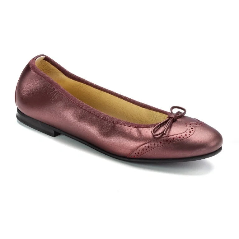 Rust soft leather flats for girl by London Kids - ballet flats in rust color crafted from soft leather with bow detail.