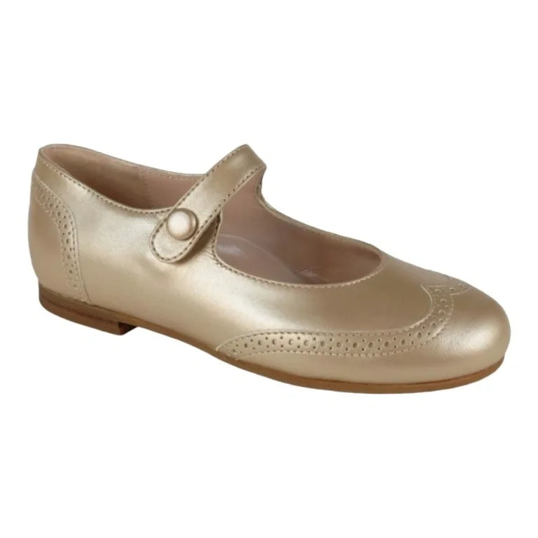 Pretty ballerinas gold soft leather strap for girl by London Kids - elegant and comfortable Mary Janes crafted from soft leather.