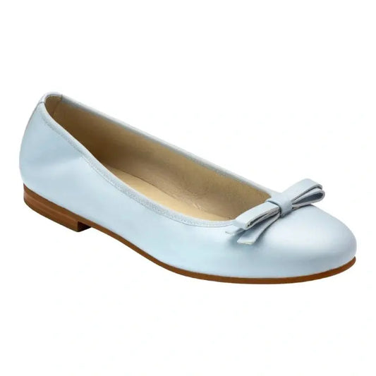 Blue soft leather flats for girl by London Kids in LTBL color, ideal for young fashion enthusiasts.