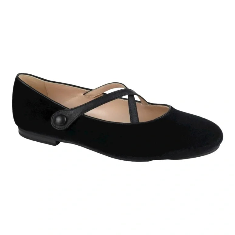 Black velvet strap dress shoe for girls by London Kids