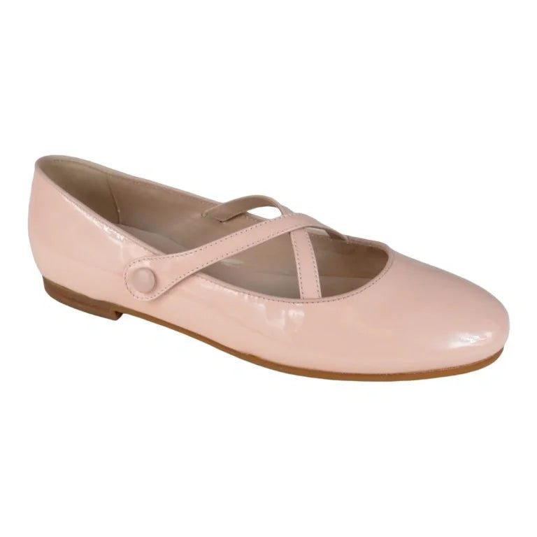 Blush patent leather strap shoes for girls by London Kids, cross strap design, blush color, patent leather material.