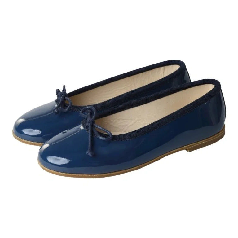 Stylish Navy Patent Leather Flats for girls, teens, and women by Galluci - London Kids.