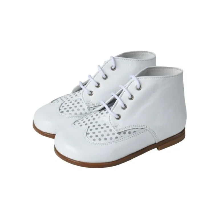 White soft leather lace toddler shoes by Beberlis - London Kids, made in Spain.