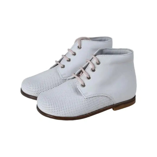 White soft leather lace toddler shoes by Beberlis, made from high-quality materials.