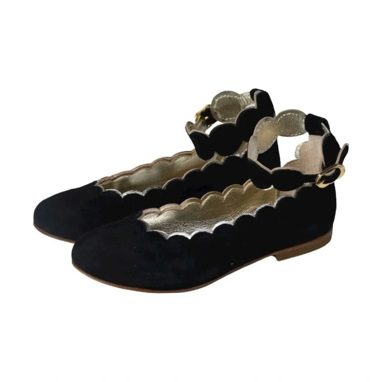 Black velvet strap ballet flats for girls by Galluci, inspired by Beberlis