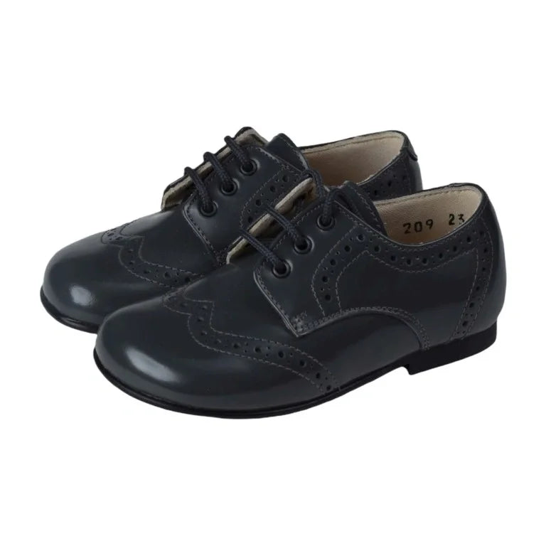 Grey glossy leather dress shoes for boys with classic oxford design