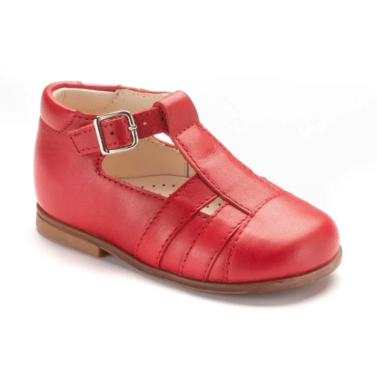 Red soft leather strap toddler shoes by Beberlis, perfect for summer comfort and style