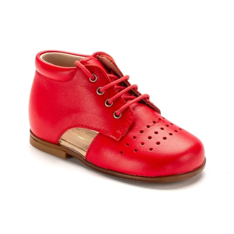 Red soft leather lace shoes for toddlers by Beberlis, made in Spain.