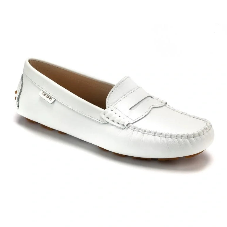 White Sahara Leather Soft Loafer for Girl by London Kids - White Sahara Leather Soft Loafer for Girl by London Kids - Classic Penny Moccasin Loafer - White - Sahara Leather - Vendor: London Kids - Gender/Age: Girl - Occasion: casual - Type: Soft Loafer - Country of Manufacture: Italy