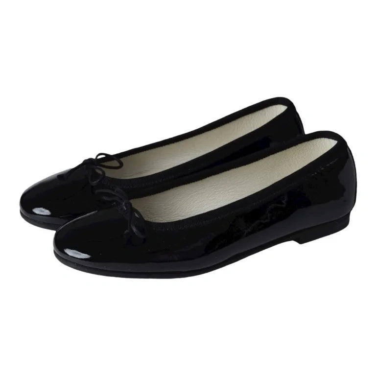 Black Patent Leather Flats for Girl by London Kids - Ballet Flat With Bow