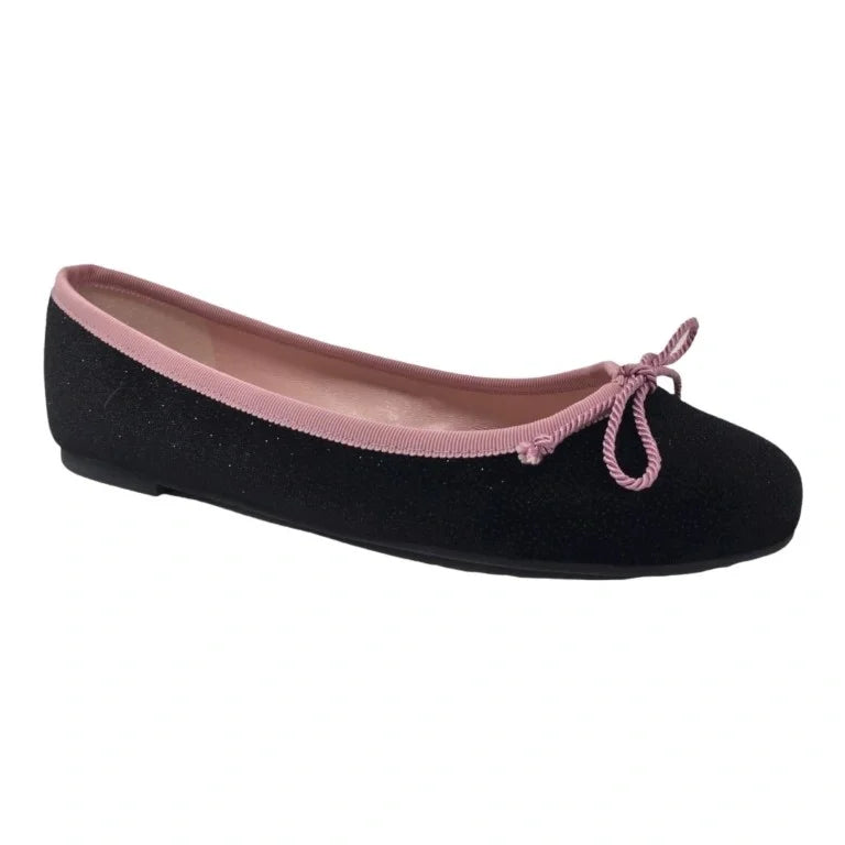 Elegant black velvet flats for teen and women by Pretty Ballerinas