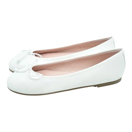 Stylish white soft leather flats for teen and women by Pretty Ballerinas - ballet flat with bow detail