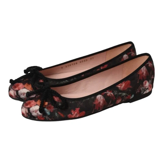 Elegant floral velvet flats for teens and women by Pretty Ballerinas