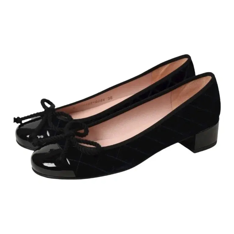 Navy velvet heel shoes for teens and women by Pretty Ballerinas, perfect for dressy or casual occasions.