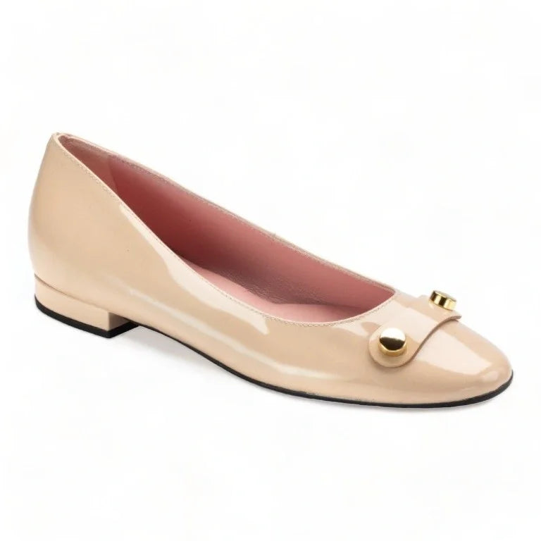 Pink patent leather flats for teens and women by Pretty Ballerinas