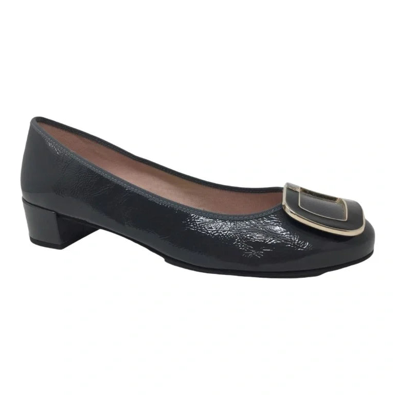 Gray patent leather heel for teen women by Pretty Ballerinas - stylish and versatile option for various occasions