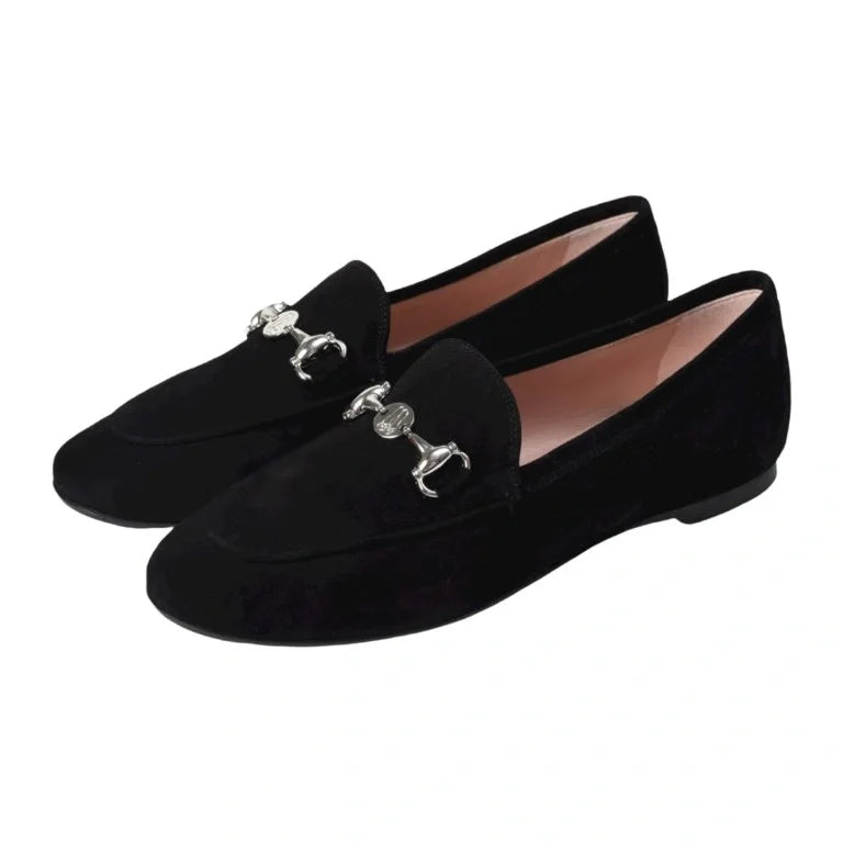 Black suede flat loafer for teen/women by Pretty Ballerinas - elegant and comfortable choice