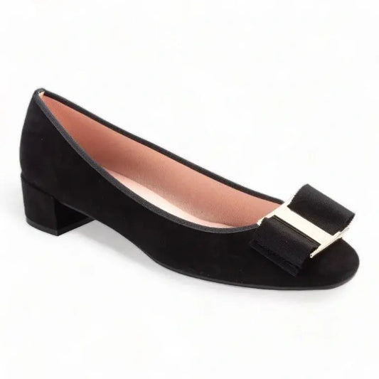 Black suede heel for teen and women by Pretty Ballerinas - black color and suede material - Galluci design.