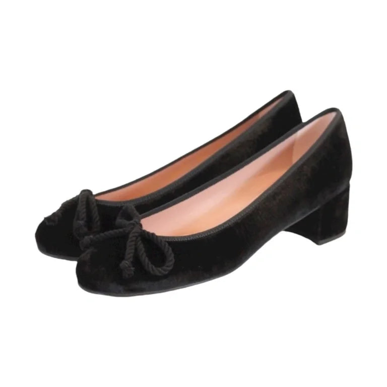 Black velvet heel for teen/women by Pretty Ballerinas - high heel in black velvet fabric with elegant design.