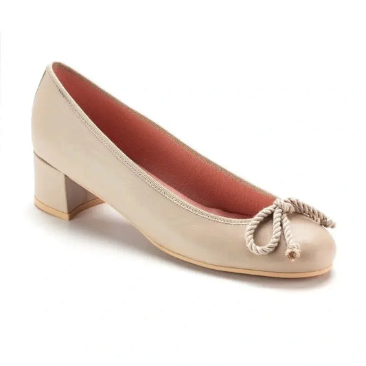 Taupe soft leather heel for teens and women by Pretty Ballerinas, high heel in soft leather, Galluci design, made in Spain.