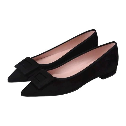 Black velvet flats for teen and women by Pretty Ballerinas - trendy Galluci flats