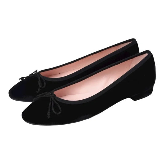 Black Velvet Flats for Teen and Women by Pretty Ballerinas - Elegant and Versatile