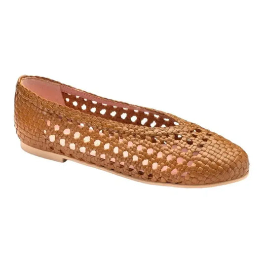 48828 Sadle Leather Summer Net Flats designed for teens and women made in Spain