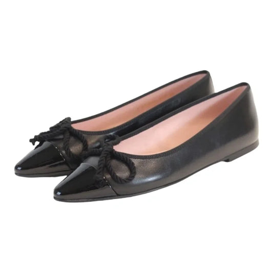 Black soft leather flats for teens and women by Pretty Ballerinas - London Kids - pointy shoe - black soft leather - made in Spain