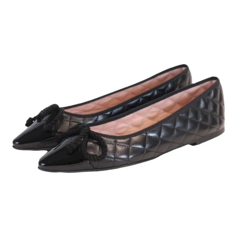 Black Soft Leather Flats for Teen/Women by Pretty Ballerinas - Elegant and Comfortable Flats for Teens and Women