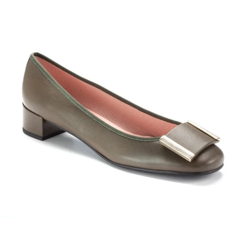 Stylish green soft leather heel for teens and women by Pretty Ballerinas