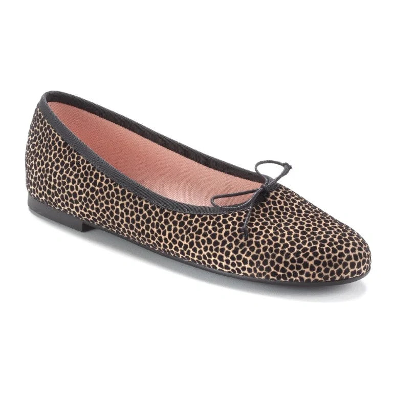 Stylish Leopard Velvet Flats by Pretty Ballerinas - Ideal for teens and women.