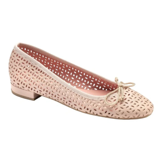 Image of pink soft leather flats for teens/women by Pretty Ballerinas, in a stylish design.