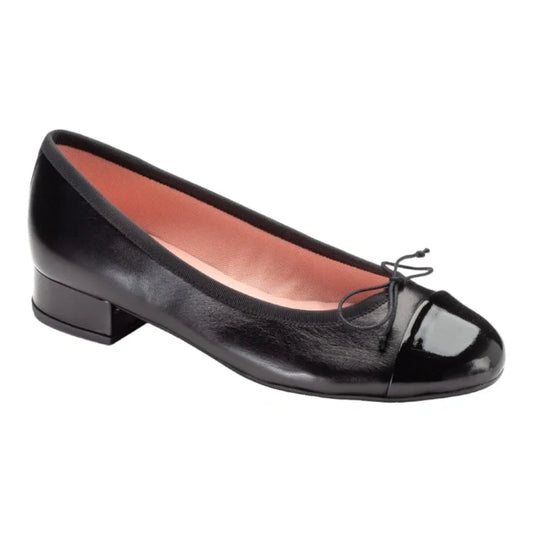 Black soft leather heel for teens and women by Pretty Ballerinas - versatile and stylish option for various occasions.