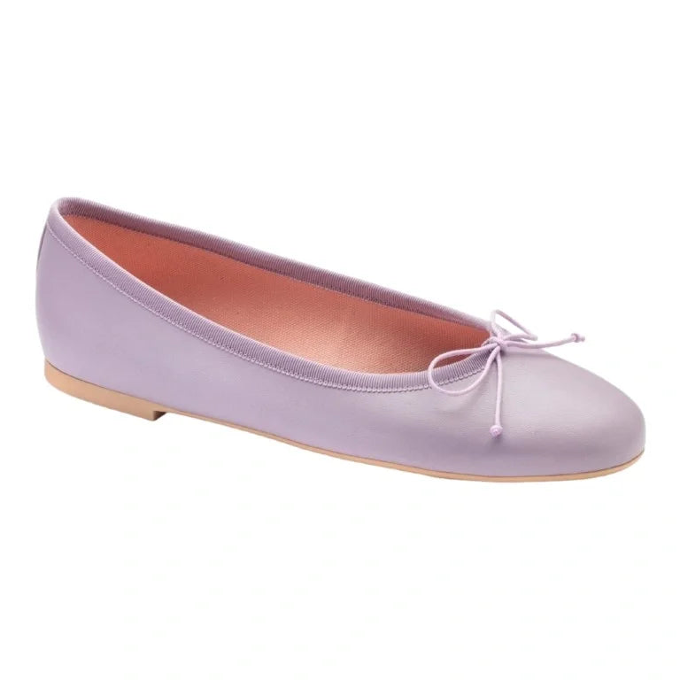 Lavender soft leather flats for teen/women by Pretty Ballerinas - stylish and comfortable.