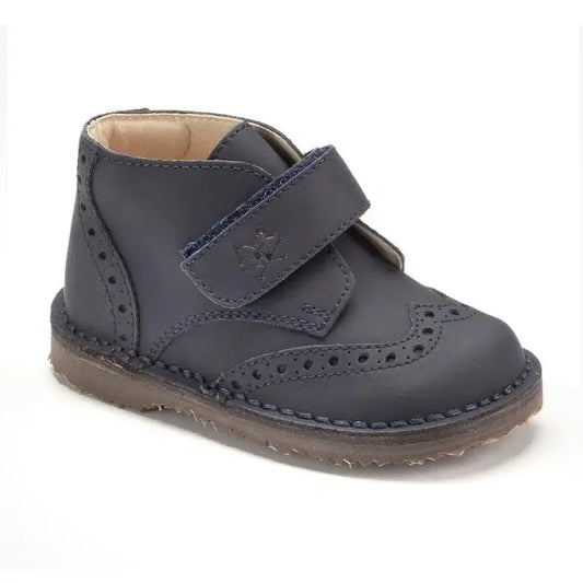 Navy Sahara Leather Velcro shoes for toddlers and boys by London Kids, featuring premium Sahara leather and easy Velcro closure.