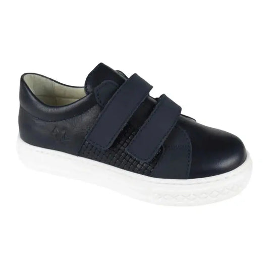 Navy soft leather sneaker for boy by London Kids - navy color, soft leather material, boy's sneaker style.