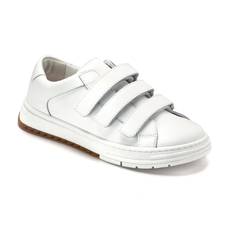 White Sahara Leather Velcro sneakers for girls and boys by London Kids, casual footwear option with Velcro closure.