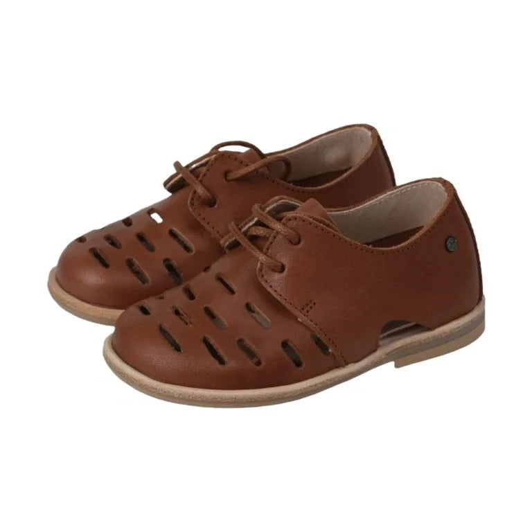 Tan soft leather lace shoes for a boy by Manuela de Juan