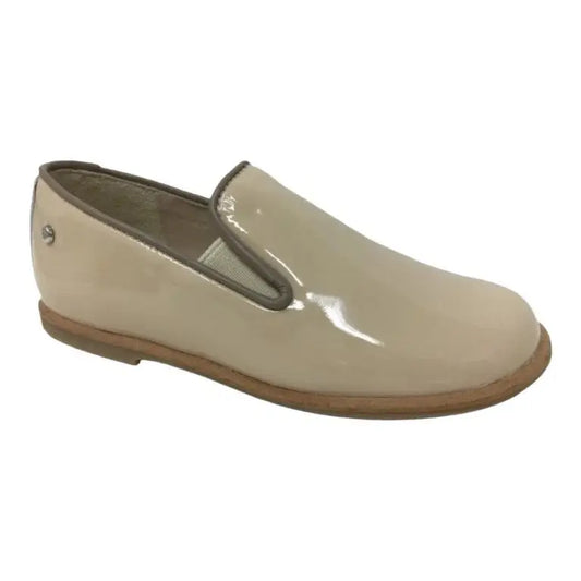 Beige Patent Leather Slip On Shoes for boys and girls by Manuela de Juan - Pretty Ballerinas, made in Spain.