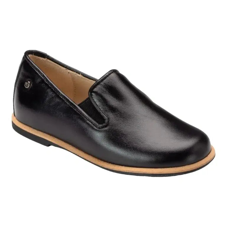 Black soft leather slip-on shoes for boys and girls by Manuela de Juan