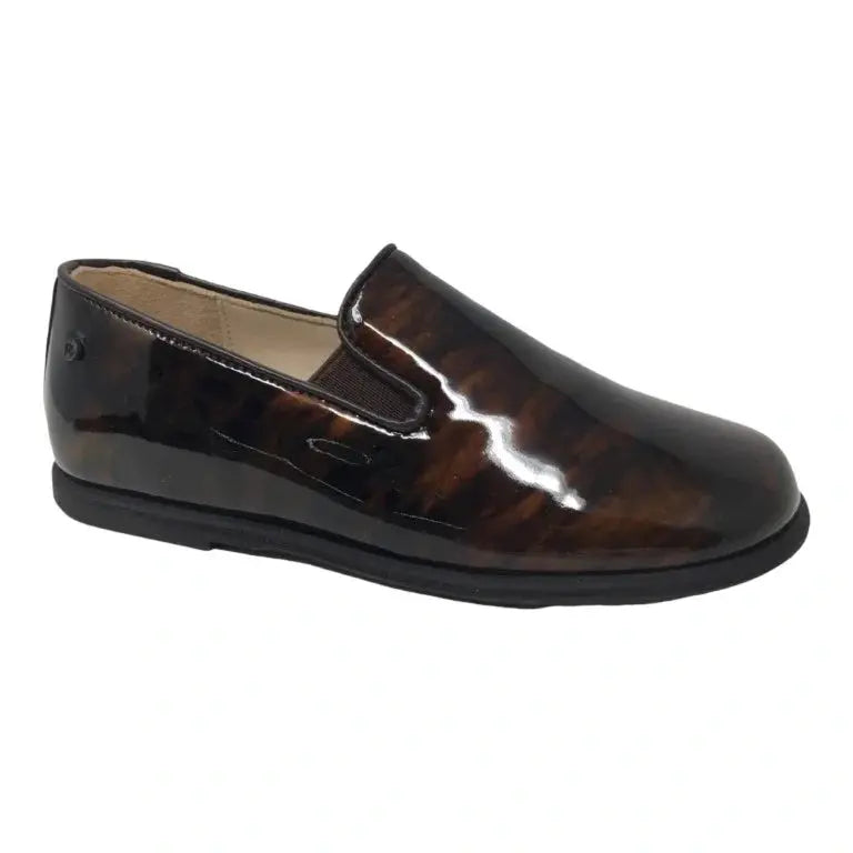 Brown Patent Leather Slip On shoes for boys and girls by Manuela de Juan