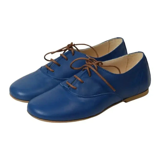 Navy soft leather lace shoes for girls by Manuela de Juan - Derby, made from premium materials.